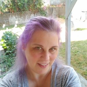 Meet your Posher, Brenda